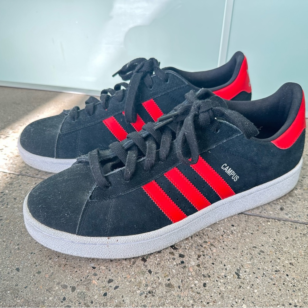 Adidas Men's Black and Red Campus Shoes S11.5